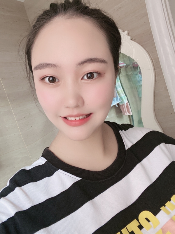 灵儿的第二张照片--南通中老年相亲网