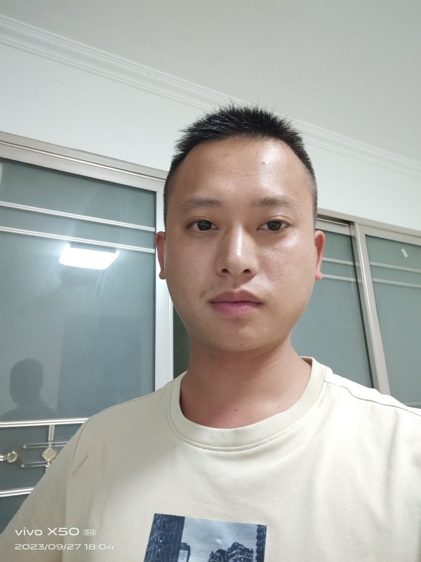 小yan同学的第一张照片--南通中老年相亲网
